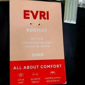 NEW with tags EVRI ALL ABOUT COMFORT MIDRISE BOOTCUT 24WS BLACK PULL ON PANTS